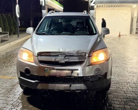 Сірий Шевроле Каптіва, об'ємом двигуна 2.4 л та пробігом 258 тис. км за 2500 $, фото 2 на Automoto.ua