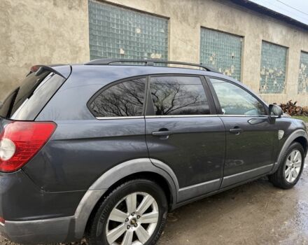 Серый Шевроле Каптива, объемом двигателя 2 л и пробегом 211 тыс. км за 2400 $, фото 2 на Automoto.ua
