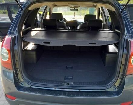 Серый Шевроле Каптива, объемом двигателя 1.99 л и пробегом 235 тыс. км за 8300 $, фото 13 на Automoto.ua