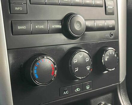 Серый Шевроле Каптива, объемом двигателя 2 л и пробегом 218 тыс. км за 8699 $, фото 17 на Automoto.ua