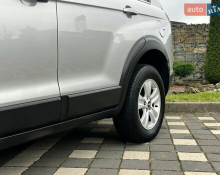 Серый Шевроле Каптива, объемом двигателя 2.4 л и пробегом 202 тыс. км за 7700 $, фото 17 на Automoto.ua