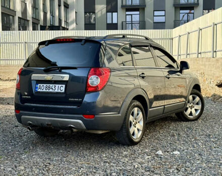 Серый Шевроле Каптива, объемом двигателя 2.41 л и пробегом 275 тыс. км за 5999 $, фото 7 на Automoto.ua