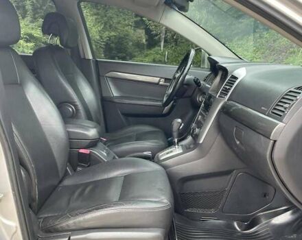 Серый Шевроле Каптива, объемом двигателя 2.4 л и пробегом 216 тыс. км за 9200 $, фото 11 на Automoto.ua