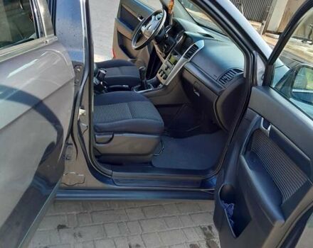 Серый Шевроле Каптива, объемом двигателя 1.99 л и пробегом 235 тыс. км за 8300 $, фото 19 на Automoto.ua