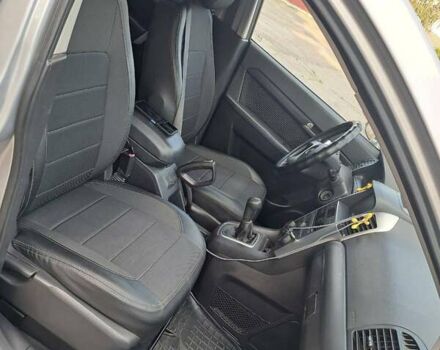 Серый Шевроле Каптива, объемом двигателя 2.4 л и пробегом 186 тыс. км за 8300 $, фото 9 на Automoto.ua