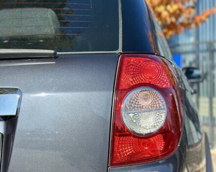 Серый Шевроле Каптива, объемом двигателя 2.4 л и пробегом 195 тыс. км за 7999 $, фото 16 на Automoto.ua