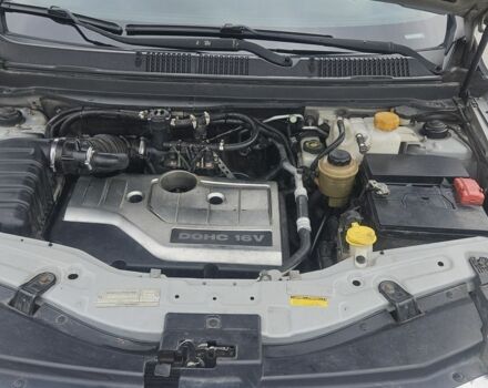 Серый Шевроле Каптива, объемом двигателя 2.4 л и пробегом 310 тыс. км за 8000 $, фото 1 на Automoto.ua