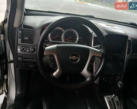 Серый Шевроле Каптива, объемом двигателя 3.2 л и пробегом 253 тыс. км за 6400 $, фото 4 на Automoto.ua