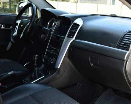 Сірий Шевроле Каптіва, об'ємом двигуна 2.4 л та пробігом 289 тис. км за 7550 $, фото 10 на Automoto.ua