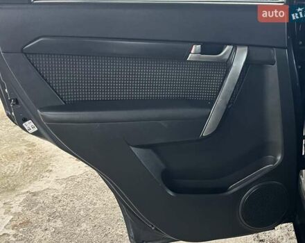 Сірий Шевроле Каптіва, об'ємом двигуна 2 л та пробігом 218 тис. км за 8699 $, фото 17 на Automoto.ua