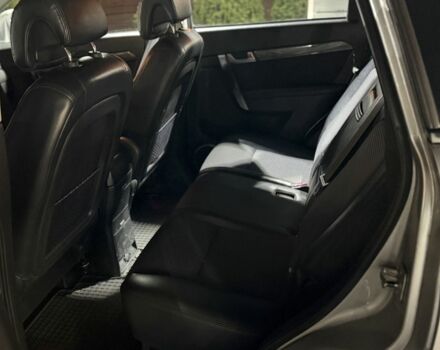 Сірий Шевроле Каптіва, об'ємом двигуна 2.4 л та пробігом 258 тис. км за 2500 $, фото 7 на Automoto.ua