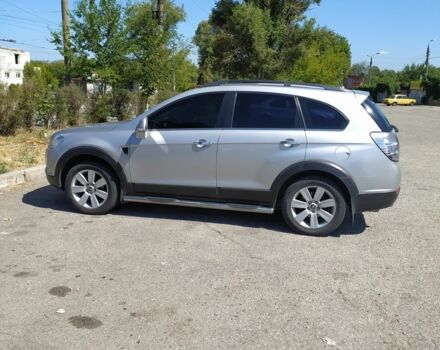 Серый Шевроле Каптива, объемом двигателя 3.2 л и пробегом 223 тыс. км за 8000 $, фото 2 на Automoto.ua