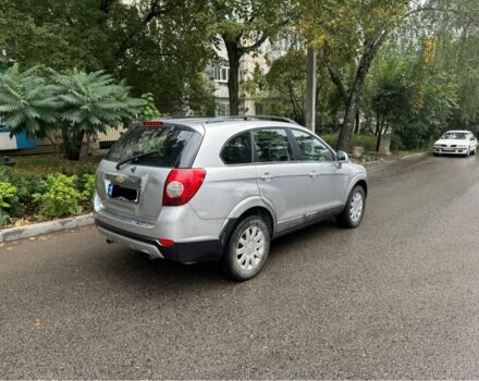 Сірий Шевроле Каптіва, об'ємом двигуна 2.4 л та пробігом 196 тис. км за 2800 $, фото 3 на Automoto.ua