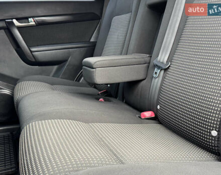 Серый Шевроле Каптива, объемом двигателя 2.41 л и пробегом 209 тыс. км за 6999 $, фото 68 на Automoto.ua