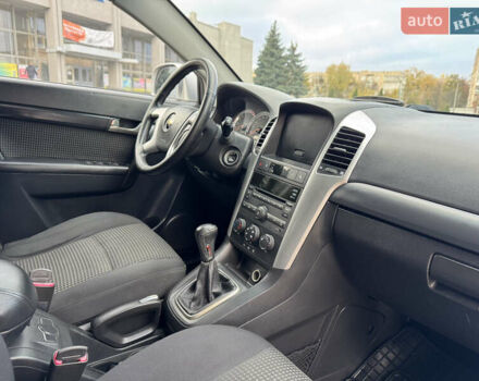 Серый Шевроле Каптива, объемом двигателя 2.41 л и пробегом 209 тыс. км за 6999 $, фото 45 на Automoto.ua