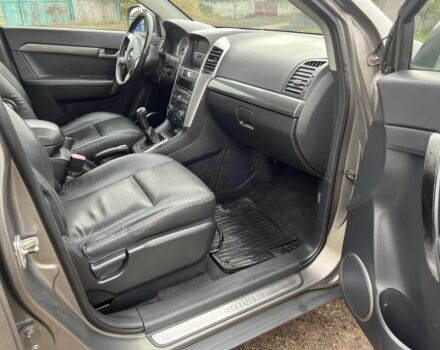 Серый Шевроле Каптива, объемом двигателя 2 л и пробегом 2 тыс. км за 5200 $, фото 7 на Automoto.ua