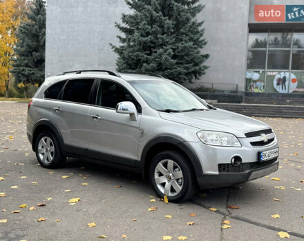Серый Шевроле Каптива, объемом двигателя 2.41 л и пробегом 209 тыс. км за 6999 $, фото 5 на Automoto.ua