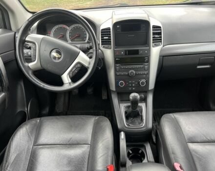 Серый Шевроле Каптива, объемом двигателя 2 л и пробегом 2 тыс. км за 5200 $, фото 1 на Automoto.ua