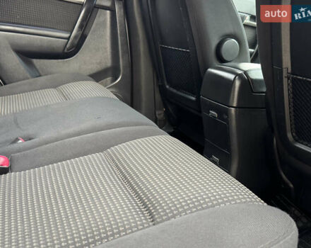 Серый Шевроле Каптива, объемом двигателя 2.41 л и пробегом 209 тыс. км за 6999 $, фото 55 на Automoto.ua