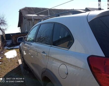 Сірий Шевроле Каптіва, об'ємом двигуна 2 л та пробігом 242 тис. км за 8600 $, фото 7 на Automoto.ua