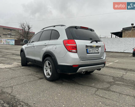 Серый Шевроле Каптива, объемом двигателя 2.41 л и пробегом 223 тыс. км за 9400 $, фото 14 на Automoto.ua