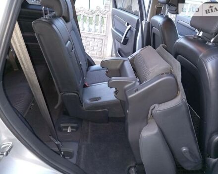 Сірий Шевроле Каптіва, об'ємом двигуна 2 л та пробігом 242 тис. км за 8600 $, фото 30 на Automoto.ua