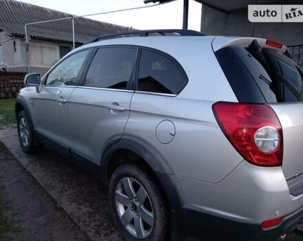 Сірий Шевроле Каптіва, об'ємом двигуна 2 л та пробігом 242 тис. км за 8600 $, фото 33 на Automoto.ua