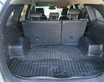 Серый Шевроле Каптива, объемом двигателя 2.4 л и пробегом 270 тыс. км за 5000 $, фото 5 на Automoto.ua