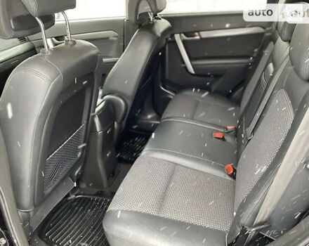 Сірий Шевроле Каптіва, об'ємом двигуна 2 л та пробігом 242 тис. км за 8600 $, фото 4 на Automoto.ua