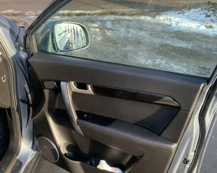 Сірий Шевроле Каптіва, об'ємом двигуна 2.23 л та пробігом 280 тис. км за 10000 $, фото 10 на Automoto.ua