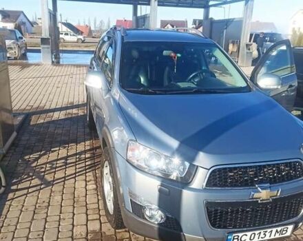 Серый Шевроле Каптива, объемом двигателя 2.2 л и пробегом 230 тыс. км за 10799 $, фото 4 на Automoto.ua