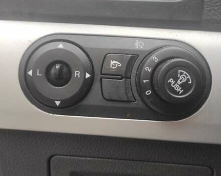 Серый Шевроле Каптива, объемом двигателя 2.23 л и пробегом 317 тыс. км за 10500 $, фото 8 на Automoto.ua