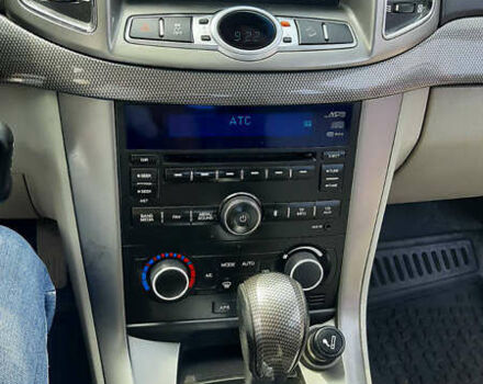 Серый Шевроле Каптива, объемом двигателя 2.23 л и пробегом 242 тыс. км за 11800 $, фото 11 на Automoto.ua