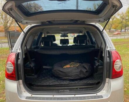 Сірий Шевроле Каптіва, об'ємом двигуна 2.4 л та пробігом 237 тис. км за 10500 $, фото 14 на Automoto.ua