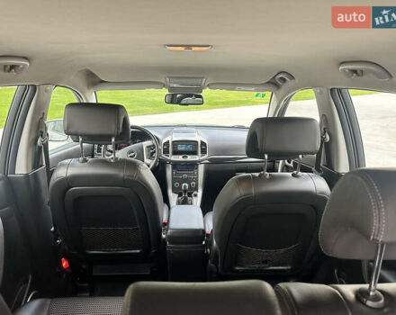 Серый Шевроле Каптива, объемом двигателя 2.2 л и пробегом 199 тыс. км за 10400 $, фото 10 на Automoto.ua