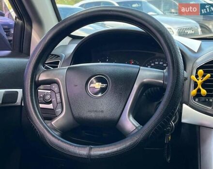 Серый Шевроле Каптива, объемом двигателя 2.2 л и пробегом 208 тыс. км за 10490 $, фото 23 на Automoto.ua