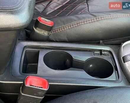 Серый Шевроле Каптива, объемом двигателя 2.2 л и пробегом 208 тыс. км за 10490 $, фото 16 на Automoto.ua