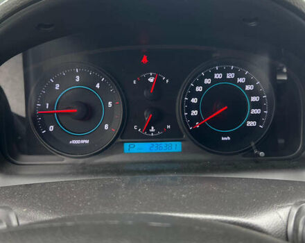 Сірий Шевроле Каптіва, об'ємом двигуна 2.2 л та пробігом 236 тис. км за 10700 $, фото 10 на Automoto.ua