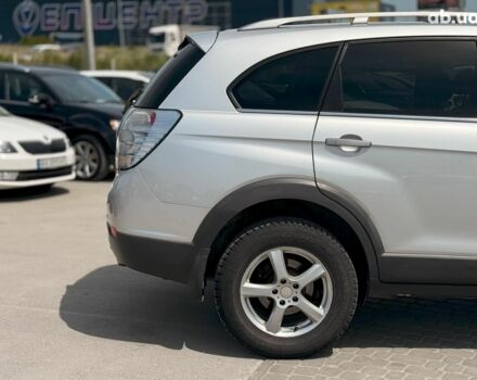 Серый Шевроле Каптива, объемом двигателя 2.2 л и пробегом 227 тыс. км за 11490 $, фото 9 на Automoto.ua