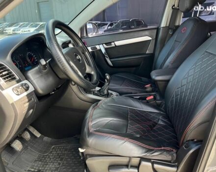 Серый Шевроле Каптива, объемом двигателя 2.2 л и пробегом 208 тыс. км за 10990 $, фото 41 на Automoto.ua