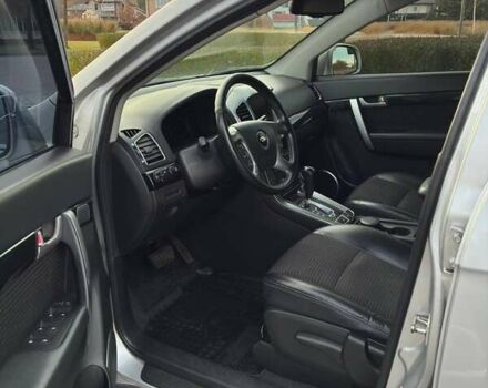 Серый Шевроле Каптива, объемом двигателя 2.38 л и пробегом 117 тыс. км за 11900 $, фото 18 на Automoto.ua