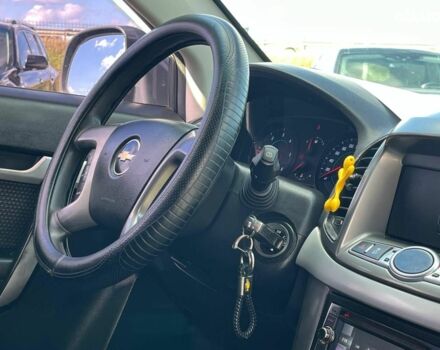 Серый Шевроле Каптива, объемом двигателя 2.2 л и пробегом 208 тыс. км за 10990 $, фото 14 на Automoto.ua