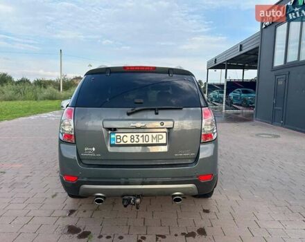 Серый Шевроле Каптива, объемом двигателя 2.2 л и пробегом 300 тыс. км за 12500 $, фото 10 на Automoto.ua