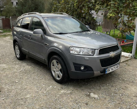 Сірий Шевроле Каптіва, об'ємом двигуна 2.23 л та пробігом 280 тис. км за 10000 $, фото 19 на Automoto.ua