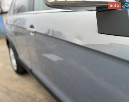 Сірий Шевроле Каптіва, об'ємом двигуна 2.2 л та пробігом 224 тис. км за 11200 $, фото 5 на Automoto.ua