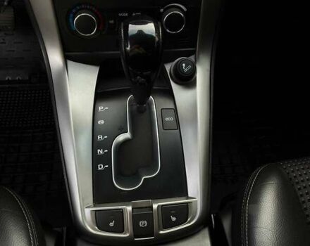 Серый Шевроле Каптива, объемом двигателя 2.38 л и пробегом 117 тыс. км за 11900 $, фото 20 на Automoto.ua