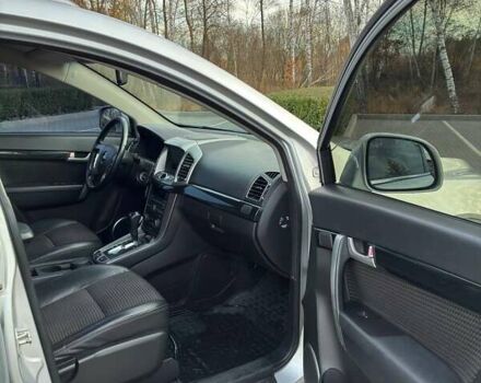 Серый Шевроле Каптива, объемом двигателя 2.38 л и пробегом 117 тыс. км за 11900 $, фото 13 на Automoto.ua