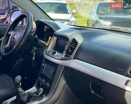 Серый Шевроле Каптива, объемом двигателя 2.2 л и пробегом 208 тыс. км за 10490 $, фото 17 на Automoto.ua