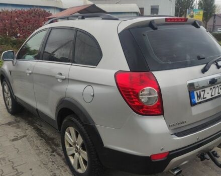 Серый Шевроле Каптива, объемом двигателя 2 л и пробегом 250 тыс. км за 5600 $, фото 3 на Automoto.ua