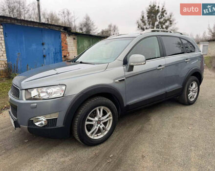 Сірий Шевроле Каптіва, об'ємом двигуна 2.2 л та пробігом 224 тис. км за 11200 $, фото 3 на Automoto.ua